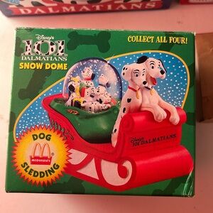 Disney 101 Dalmatians Dog sledding snow globe